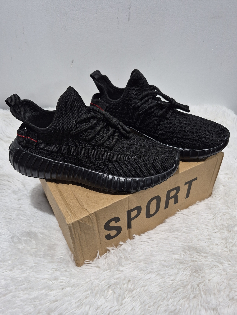 Men's Black Knit Athletic Sneakers - Sport